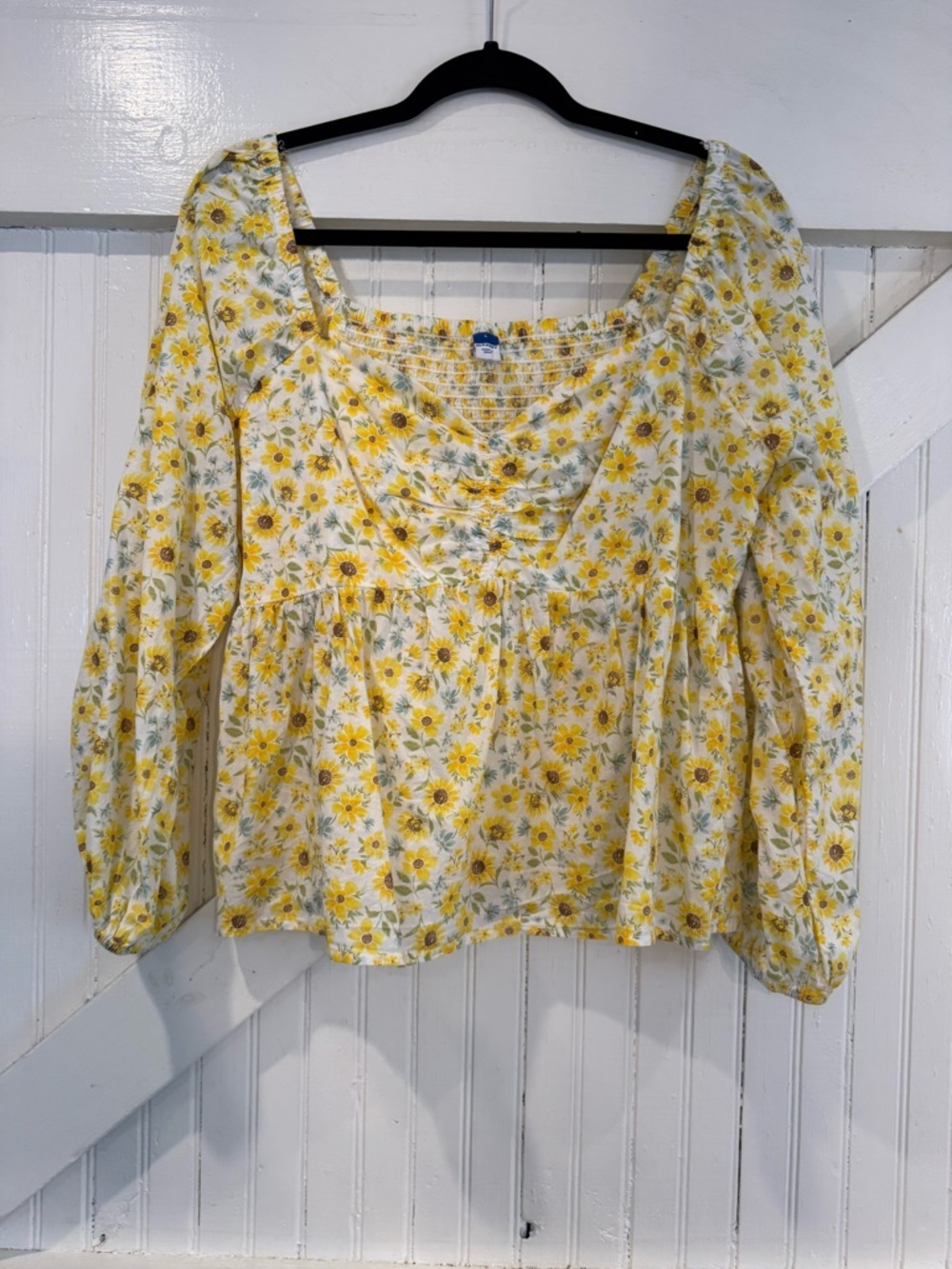 Old Navy Sunflower Floral Smocked Peplum Top | Puff Sleeve Cottagecore Boho - Picture 2 of 10